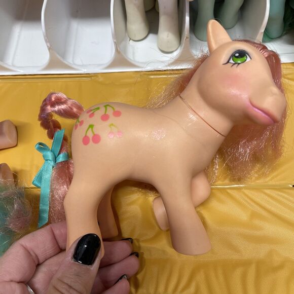 Vintage G1 My Little Pony Lot Of 6 With Carry Case 1980’s Unicorn Pegasus - Picture 10 of 16